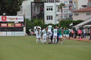 TFF 3. Lig 2. Grup Play Off - Efeler 09 SFK: 2 - Anadolu &Uuml;niversitesi: 0
