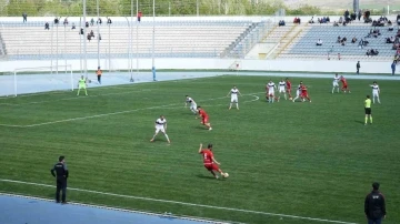 TFF 3. Lig: Kırıkkaleg&uuml;c&uuml; FSK: 3 - G&uuml;m&uuml;şhane Sportif Faaliyetler: 1
