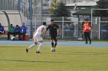 TFF 3. Lig: Talasg&uuml;c&uuml; Belediyespor: 1- K&uuml;&ccedil;&uuml;k&ccedil;ekmece Sinopspor: 2
