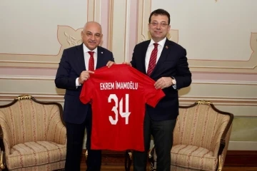 TFF Başkanı B&uuml;y&uuml;kekşi, Ekrem İmamoğlu&rsquo;nu ziyaret etti
