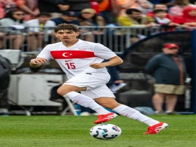 TFF'den milli futbolcu Yusuf Ak&ccedil;i&ccedil;ek'e ge&ccedil;miş olsun mesajı