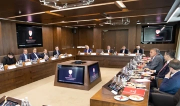 TFF ile S&uuml;per Lig Kul&uuml;pler Birliği Vakfı, Riva&rsquo;da bir araya geldi
