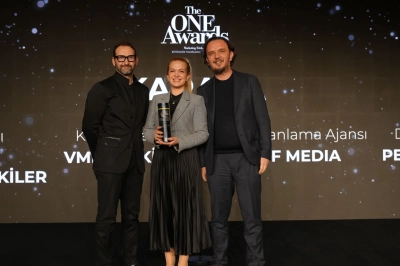The One Awards&rsquo;ta Karaca&rsquo;ya B&uuml;y&uuml;k &Ouml;d&uuml;l