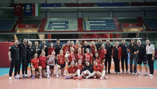 THY Kadın Voleybol Takımı, CEV Kupası&rsquo;nda play-off turuna y&uuml;kseldi
