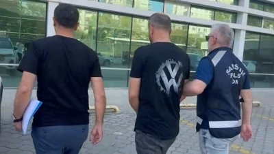 Tıbbi alet at&ouml;lyesi g&ouml;r&uuml;n&uuml;ml&uuml; iş yeri ka&ccedil;ak silah at&ouml;lyesi &ccedil;ıktı