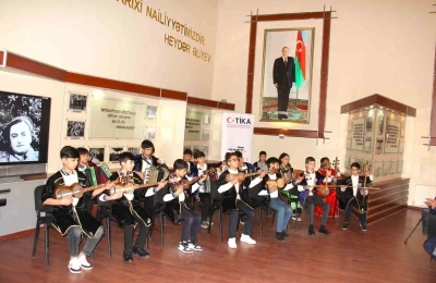 TİKA&rsquo;dan Azerbaycan&rsquo;da gen&ccedil; yeteneklerin eğitimine destek
