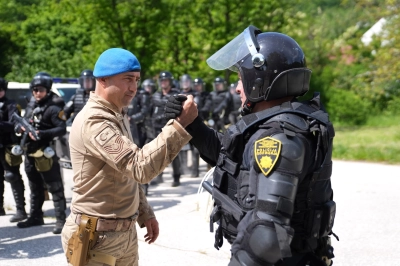 TİKA&rsquo;dan Bosna-Hersek polislerine 'Toplumsal Olaylara M&uuml;dahale Eğitimi' verildi