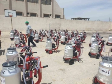 TİKA&rsquo;dan Suriye&rsquo;de s&uuml;t &uuml;reticilerine destek
