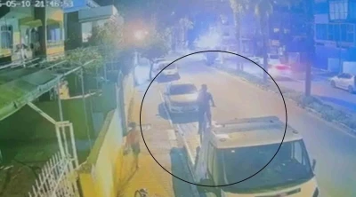 Tiktok&rsquo;da g&ouml;rd&uuml;ğ&uuml; g&ouml;r&uuml;nt&uuml;y&uuml; &ccedil;ekici &uuml;zerinde deneyen &ccedil;ocuk &ouml;l&uuml;mden d&ouml;nd&uuml; o anlar kamerada
