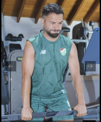 Timsah testten ge&ccedil;ti !