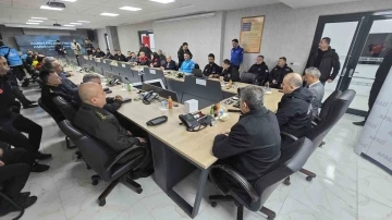 Tokat&rsquo;ta saat 04.17&rsquo;de depremzedeler anıldı
