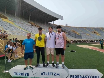 Tokatlı Atletler U18 T&uuml;rkiye Şampiyonası&rsquo;nda Zirveye &Ccedil;ıktı
