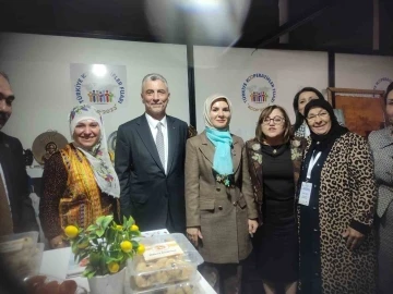 &lsquo;Toprak Ana&rsquo; sosyal sorumluluk alanında yılın kooperatifi &ouml;d&uuml;l&uuml;n&uuml; aldı
