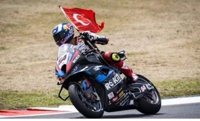 Toprak Razgatlıoğlu, İtalya&rsquo;da 2&rsquo;de 2 yaptı