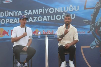 Toprak Razgatlıoğlu'ndan iddialı a&ccedil;ıklamalar 