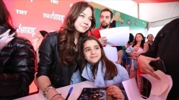Tozkoparan İskender&rsquo;in oyuncuları TEKNOFEST'te hayranlarıyla buluştu