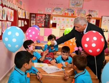 Trabzon&rsquo;da ilk ders zili &ccedil;aldı
