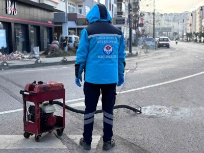 Trabzon&rsquo;da sıcaklar başlamadan vekt&ouml;rle m&uuml;cadele başladı

