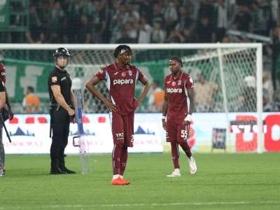 Trabzonspor evinde başka, deplasmanda başka
