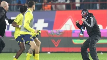 Trabzonspor-Fenerbah&ccedil;e ma&ccedil;ı sonrası olaylara karışan 13 kişiden 2&rsquo;si tutuklandı