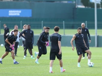 Trabzonspor, Hearts ma&ccedil;ı hazırlıklarını tamamladı