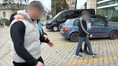 Trabzonspor otob&uuml;s&uuml;ne saldırı soruşturmasında 5 ş&uuml;pheli adli kontrolle serbest