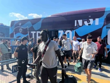 Trabzonspor, St. Gallen ma&ccedil;ı i&ccedil;in İsvi&ccedil;re&rsquo;ye gitti
