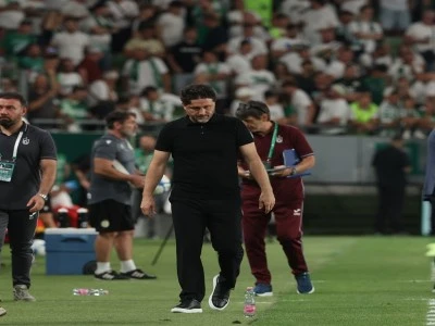 Trabzonspor y&ouml;netimi Fatih Tekke'nin istifasını değerlendirdi