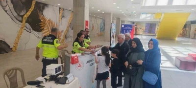 Trafik Jandarmanın standına ilgi yoğun oldu
