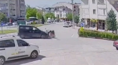 Trafik kazasında yaralanan İneg&ouml;ll&uuml; muhtar 3. kez beyin ameliyatı ge&ccedil;irdi 