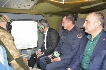 Trafik yoğunluğu yeniden başladı: 43 ilin ge&ccedil;iş g&uuml;zergahında helikopterli denetim
