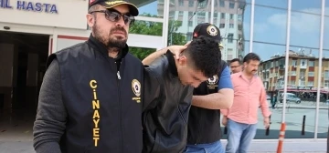 Trafikte tartıştığı kişiyi &ouml;ld&uuml;ren zanlı tutuklandı