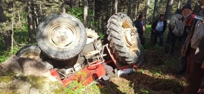 Trakt&ouml;r&uuml;n altında can verdi