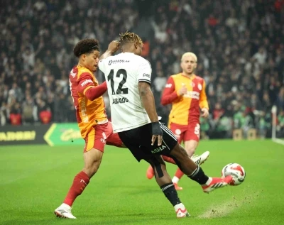 Trendyol S&uuml;per Lig: Beşiktaş: 0 - Galatasaray: 0 (Ma&ccedil; devam ediyor)