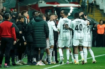 Trendyol S&uuml;per Lig: Beşiktaş: 1 - MKE Ankarag&uuml;c&uuml;: 0 (İlk yarı)
