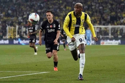 Trendyol S&uuml;per Lig: Fenerbah&ccedil;e: 0 - Beşiktaş: 1 (Ma&ccedil; sonucu)
