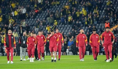 Trendyol S&uuml;per Lig: Fenerbah&ccedil;e: 0 - Galatasaray: 0 (Ma&ccedil; devam ediyor)