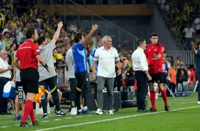 Trendyol S&uuml;per Lig: Fenerbah&ccedil;e: 3 - Kocaelispor: 1 (Ma&ccedil; sonucu)