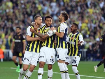 Trendyol S&uuml;per Lig: Fenerbah&ccedil;e: 6 - İstanbulspor: 0 (Ma&ccedil; sonucu)
