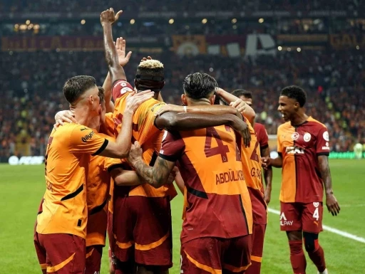 Trendyol S&uuml;per Lig: Galatasaray: 3 - Kasımpaşa: 1 (İlk yarı)
