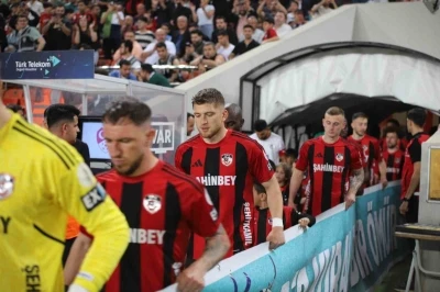 Trendyol S&uuml;per Lig: Gaziantep FK: 0 - Alanyaspor: 0 (Ma&ccedil; devam ediyor)
