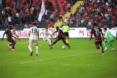 Trendyol S&uuml;per Lig: Gaziantep FK: 0 - &Ccedil;orum FK: 3