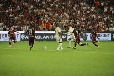 Trendyol S&uuml;per Lig: Gaziantep FK: 0 - Fenerbah&ccedil;e: 0 (Ma&ccedil; devam ediyor)