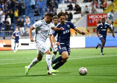 Trendyol S&uuml;per Lig: Kasımpaşa: 0 - Konyaspor: 0 (Ma&ccedil; devam ediyor)