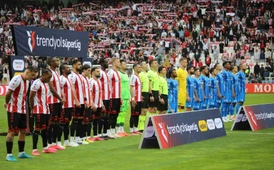 Trendyol S&uuml;per Lig: Sivasspor: 0 - Bodrum FK: 0 (İlk yarı)
