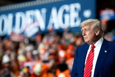 Trump: G&ouml;stericiler, Ulusal Muhafızlara t&uuml;k&uuml;r&uuml;rlerse vururuz