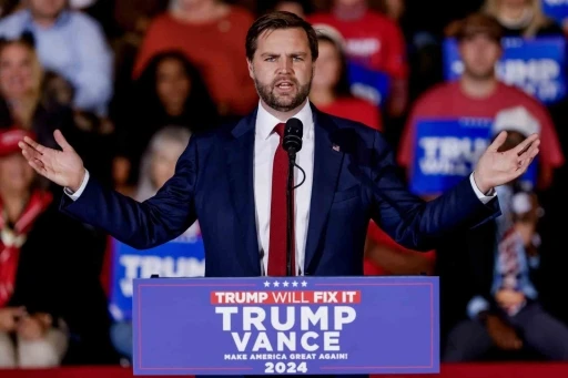 Trump&rsquo;ın Başkan Yardımcısı Adayı Vance oyunu kullandı: &ldquo;Umarım Başkan Trump i&ccedil;in iyi ge&ccedil;er&rdquo;
