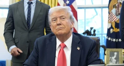 Trump, "ABD&rsquo;de oturma izni" i&ccedil;in bekleme listesini a&ccedil;tı