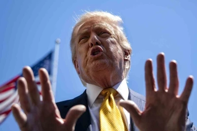 Trump: "İran daha iyi bir teklif sunmazsa &ccedil;ok daha sert bir şekilde vurulacak"