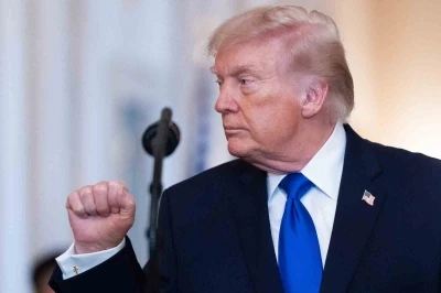 Trump: "&Ouml;yle ya da b&ouml;yle, H&uuml;rm&uuml;z Boğazı&rsquo;nı yakında yeniden a&ccedil;acağız"